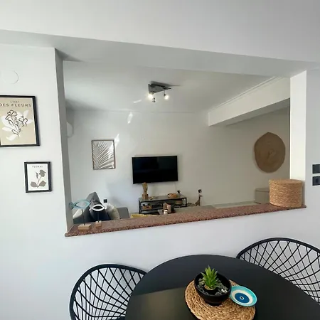 Victoria's Spacious Appartement *
