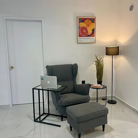 Victoria's Spacious Appartement Rhodes City